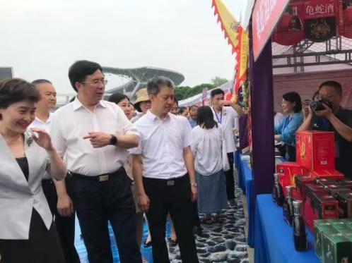 龟蛇酒引领健康药酒的潮流